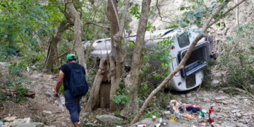 FGR extrae datos de caja negra en investigación por descarrilamiento en Oaxaca