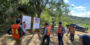 Secuestran a 10 ingenieros de minera canadiense en Concordia, Sinaloa