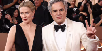 Mark Ruffalo convierte los Globos de Oro en tribuna contra políticas de ICE