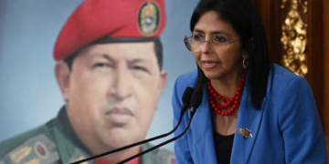 Fuerza Armada respalda a Delcy Rodríguez como presidenta encargada