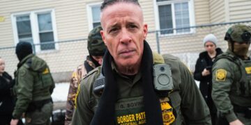 El traslado de Bovino marca giro en la ofensiva migratoria de Trump
