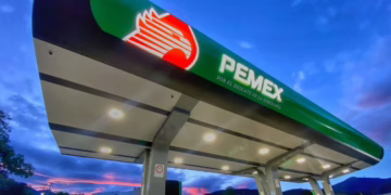 Pemex suspende envío de crudo a Cuba en medio de presiones de EU