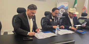 Firma convenio fortalece mediación en Casas Grandes