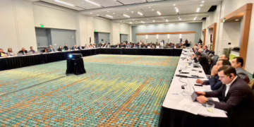 Chihuahua fortalece blindaje contra gusano barrenador en reunión binacional