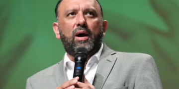 Prioriza Ayuntamiento el diálogo en operativos de reordenamiento urbano