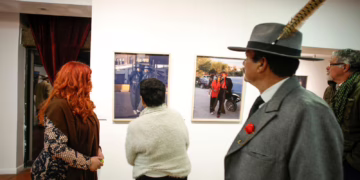 Inauguran exposición fotográfica sobre la cultura pachuco