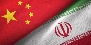 China condena la agresión de EE.UU. e Israel contra Irán