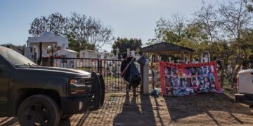Hallazgo de campo de exterminio en Sinaloa revela masacre de mineros
