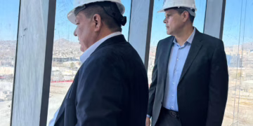 Fiscal General visita Torre Centinela para fortalecer coordinación en seguridad