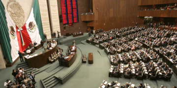 Diputados tipifican acoso sexual y hostigamiento como faltas graves en el servicio público