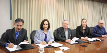 UTCH y CIMAV firman alianza estratégica para impulsar investigación y talento