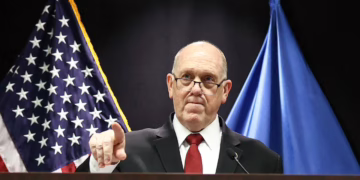 Homan anuncia retiro parcial de agentes federales en Minnesota tras incidentes violentos