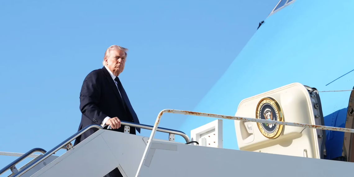 Trump afirma que ofensiva contra Irán podría durar cuatro o cinco semanas