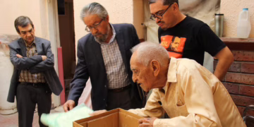 Raizola dona su invaluable archivo a la UACH