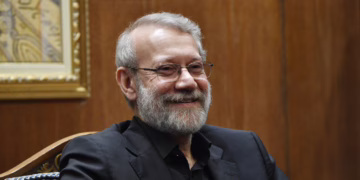 Confirman muerte de Ali Larijani en ataque aéreo, escalada de tensiones con Israel