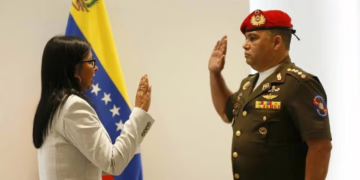 Venezuela: Delcy Rodríguez designa a Gustavo González como ministro de Defensa