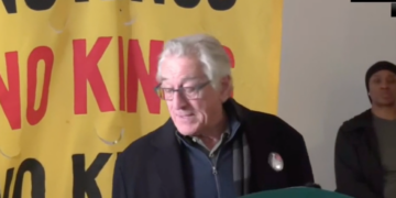 De Niro llama a “detener ya” a Trump en la jornada “No Kings”