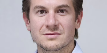 Romita Iturbe, negocio con cuates/ De la papelería a la seguridad nacional/ Datos biométricos lo más delicado y jugoso