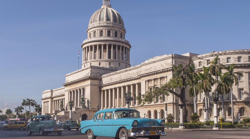 Cuba abre su mercado a inversores extranjeros y de la diáspora