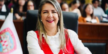 Chihuahua aprueba reforma para proteger a vendedoras de vales
