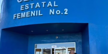 Mujer es hallada sin vida en celda del Cereso Femenil 2 de Juárez