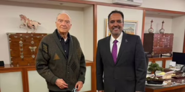 Sostiene Juan Carlos Loera diálogo comercial con Alejandro Gertz Manero