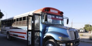 Estudiantes de la UACJ respaldan la lucha vecinal por un transporte digno en Riberas del Bravo