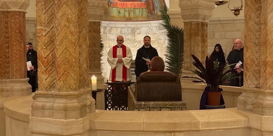 Israel impide por primera vez en siglos misa del Domingo de Ramos en el Santo Sepulcro