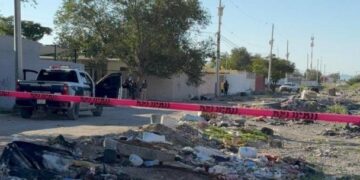 Hallan cadáver embolsado en baldío de Privada de Florencia