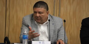 Vigentes las órdenes de aprehensión contra Berthita: César Jáuregui