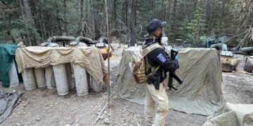 Dos laboratorios de metanfetamina localizados en la sierra entre Morelos y Guachochi