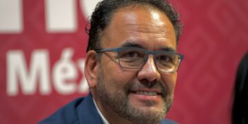 Senador Loera de la Rosa califica de “cuasifascista” la detención por mural contra el alcalde