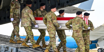 EE.UU. confirma 13 militares muertos en el conflicto con Irán