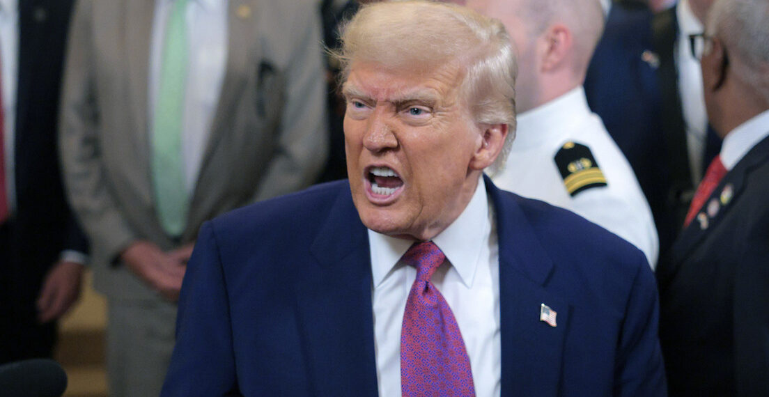 Irán debe suspender de inmediato el cobro de tasas en Ormuz, exige Trump