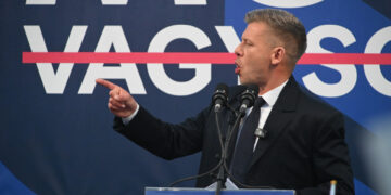 Magyar, candidato de Bruselas, derrota a Orbán y gana las elecciones en Hungría