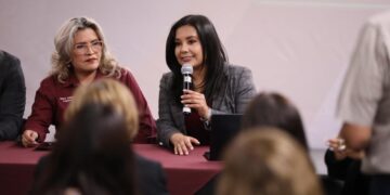 Mayra Chávez se reúne con los regidores de Pérez Cuéllar