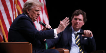 Tucker Carlson critica a Trump: «siempre he sentido que hay cosas que no están bien»