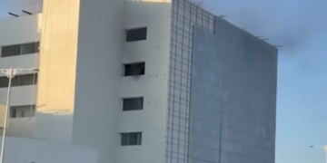 Incendio en torre de ampliación del Hospital Ángeles de Ciudad Juárez