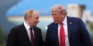 Putin y Trump acuerdan tregua para el Día de la Victoria durante larga llamada telefónica