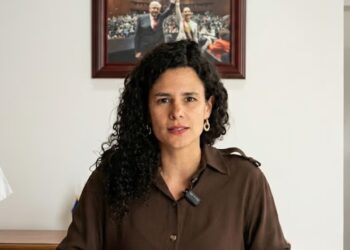 Luisa María Alcalde acepta invitación de Sheinbaum y deja la dirigencia de Morena