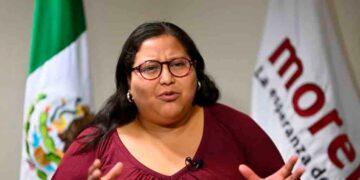 La diputada más joven de Morena/ Mujeres desaparecen, ella viajando/Militancia sobre transformación