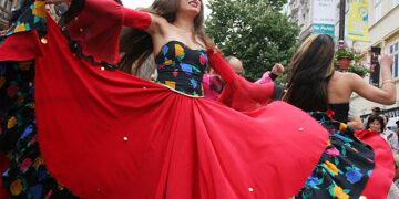 Gitanos errando por el mundo 1000 años; un día como hoy reivindican su identidad