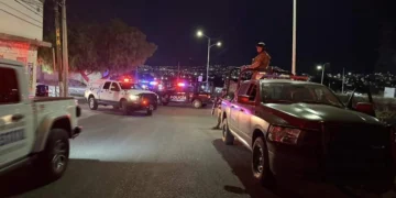 Cuatro muertos deja balacera en pelea de gallos clandestina en Corregidora