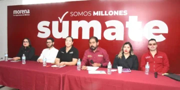 El Consejo de Pérez Cuéllar/ Andrea: la licencia del miedo/ Unidad de papel, guerra de lodo
