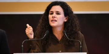 Alcalde condiciona su salida de Morena; lo tiene que pedir Sheinbaum 