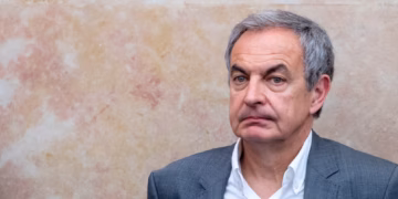 El vuelco del caso Zapatero acorrala al partido oficialista en Madrid