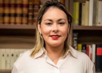 La “meserita” de Rocha Moya hoy es gobernadora