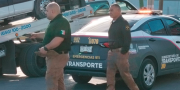 Colapsa transporte al Valle de Juárez