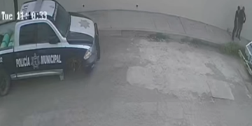 Localizan patrulla municipal desmantelada en el fraccionamiento La Joya