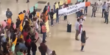 Morenistas se manifiestan contra Maru Campos en Pueblito Mexicano